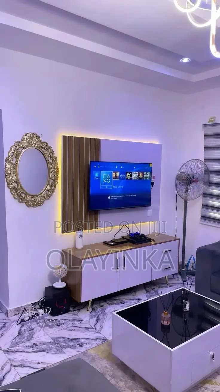 Modern Luxury Tv Console / Tv Stand