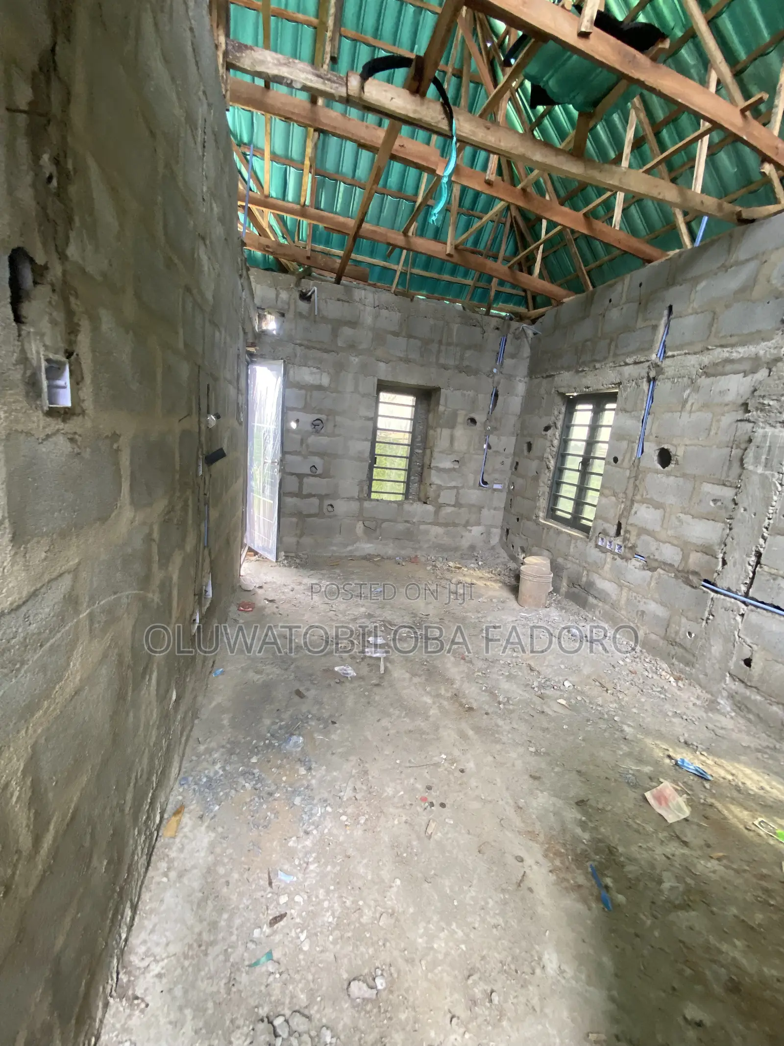 4bdrm Duplex in Hilltop, Ipaja / Ipaja for sale
