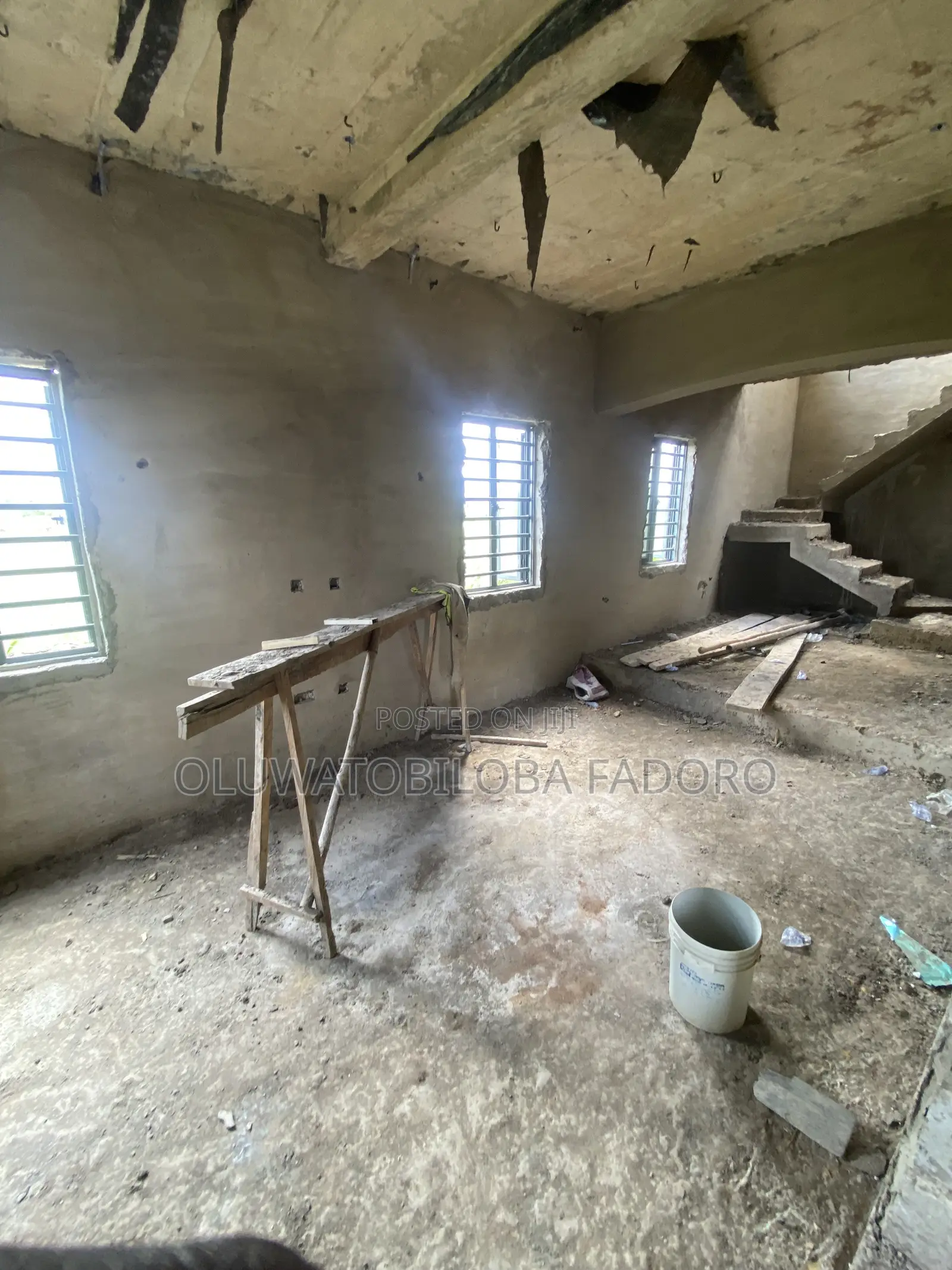 4bdrm Duplex in Hilltop, Ipaja / Ipaja for sale
