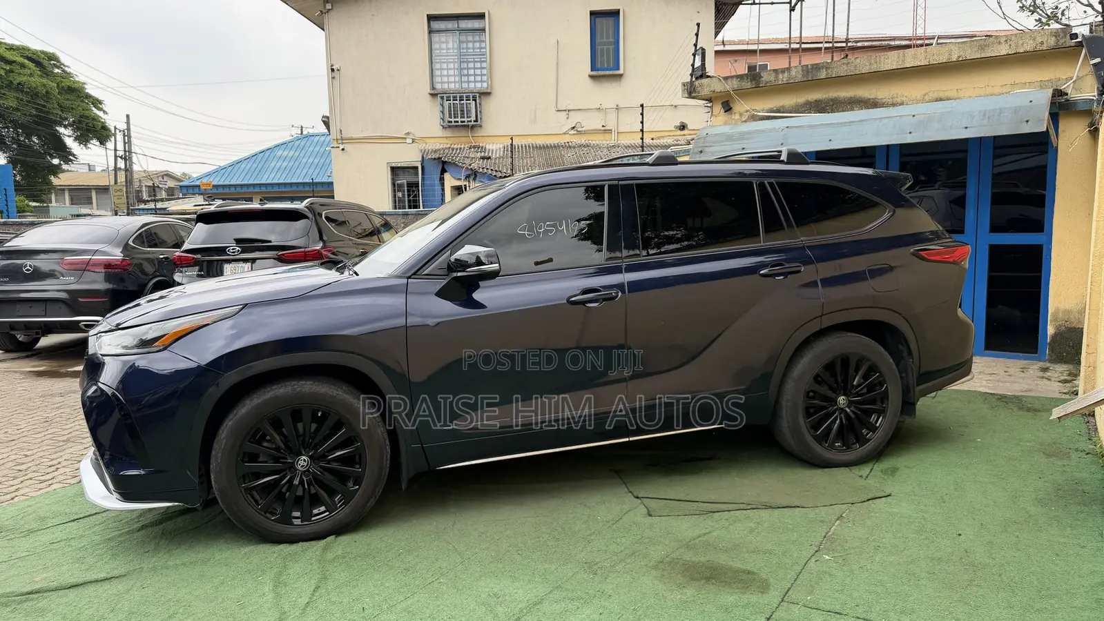 Toyota Highlander XSE FWD 2023 Blue