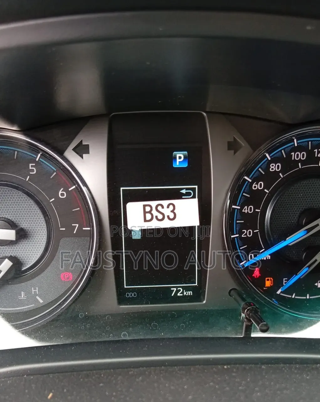 New Toyota Hilux 2025 Black