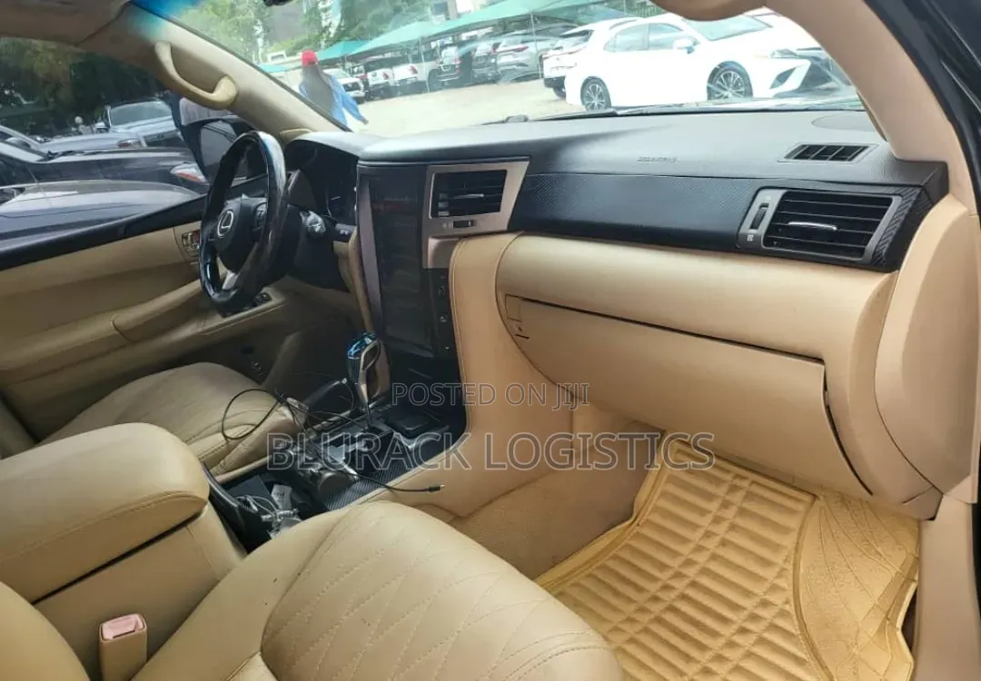 Lexus LX 570 2012 Black