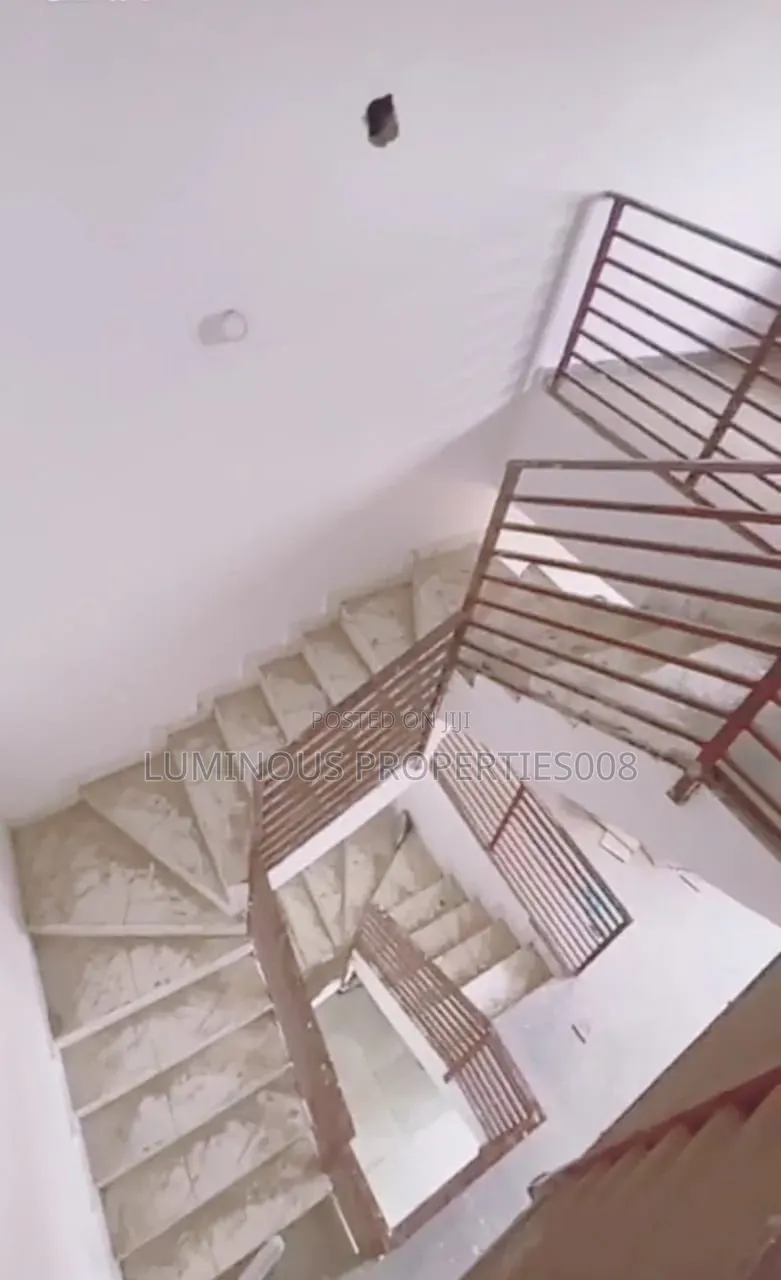 4bdrm Duplex in Tangerine Estate, Gaduwa for sale