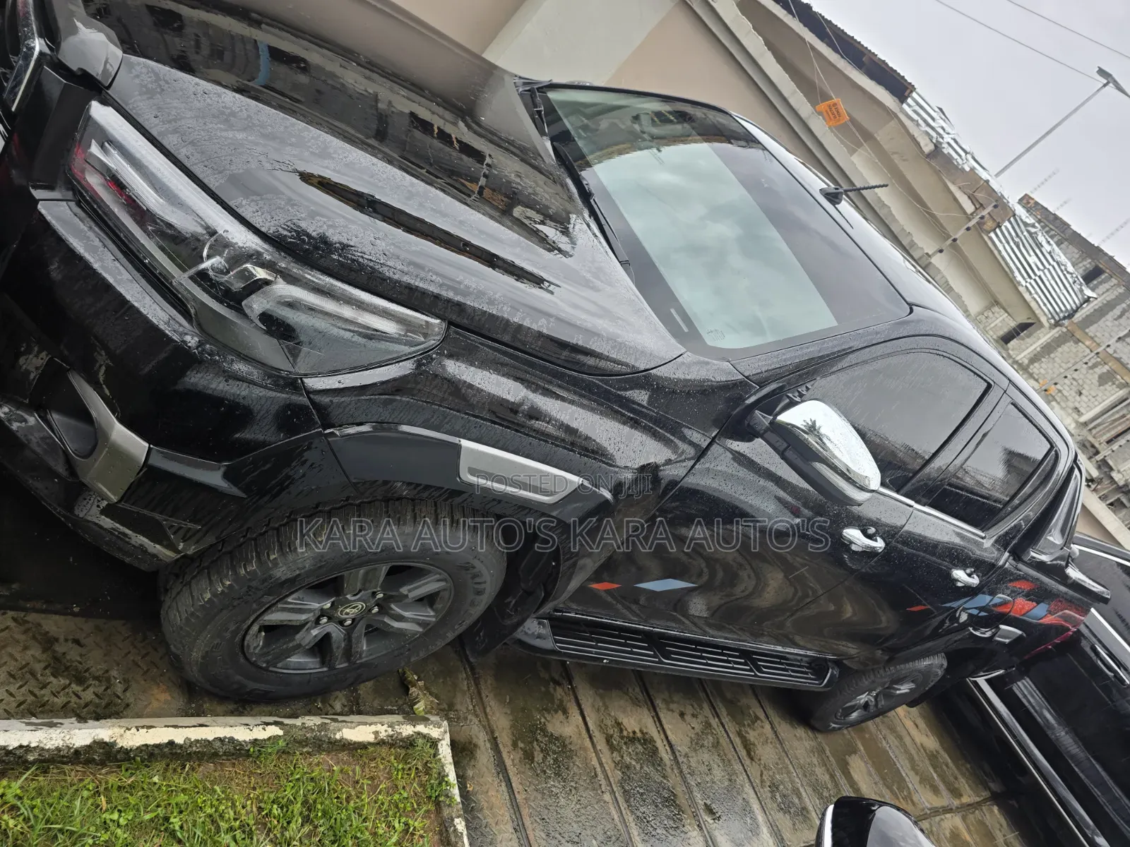Toyota Hilux 2023 Black