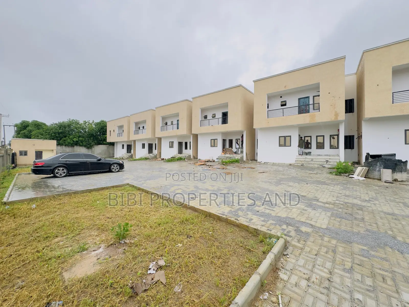 4bdrm Townhouse/Terrace in Kaura for sale