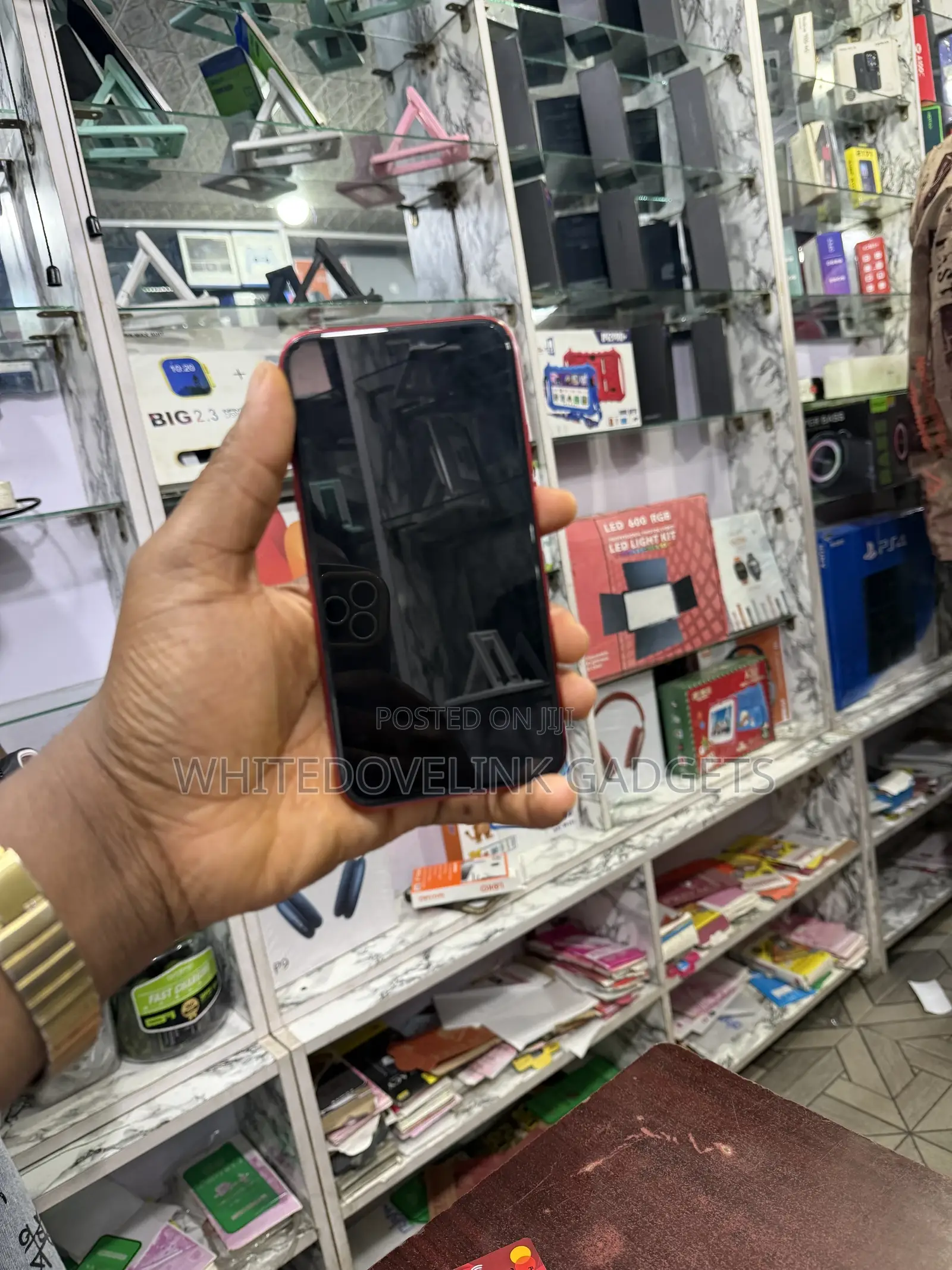 Apple iPhone 11 128 GB Red