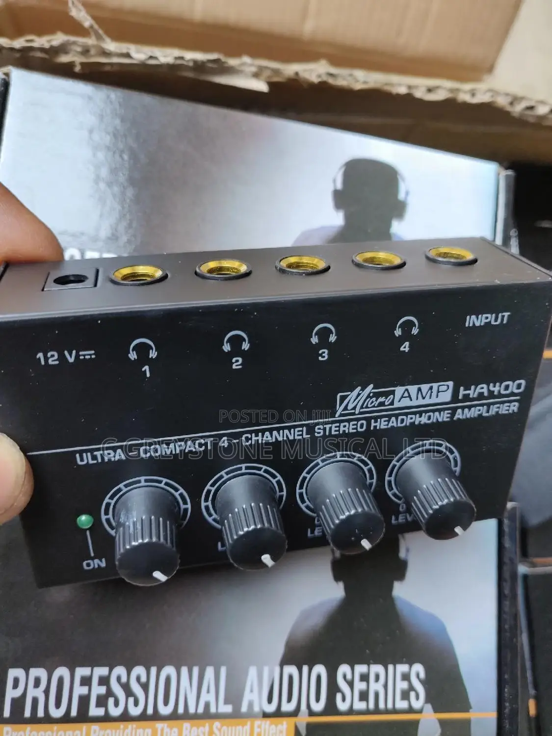 Headphone Amplifier 4 Lines