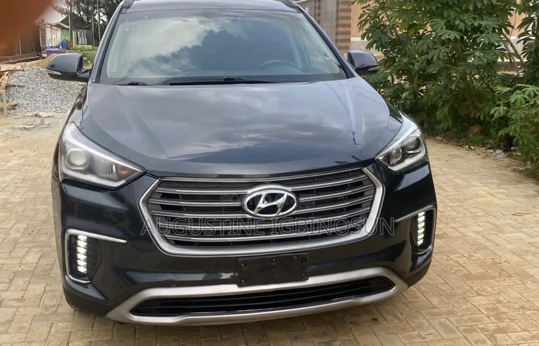 Hyundai Santa Fe 2016 Blue