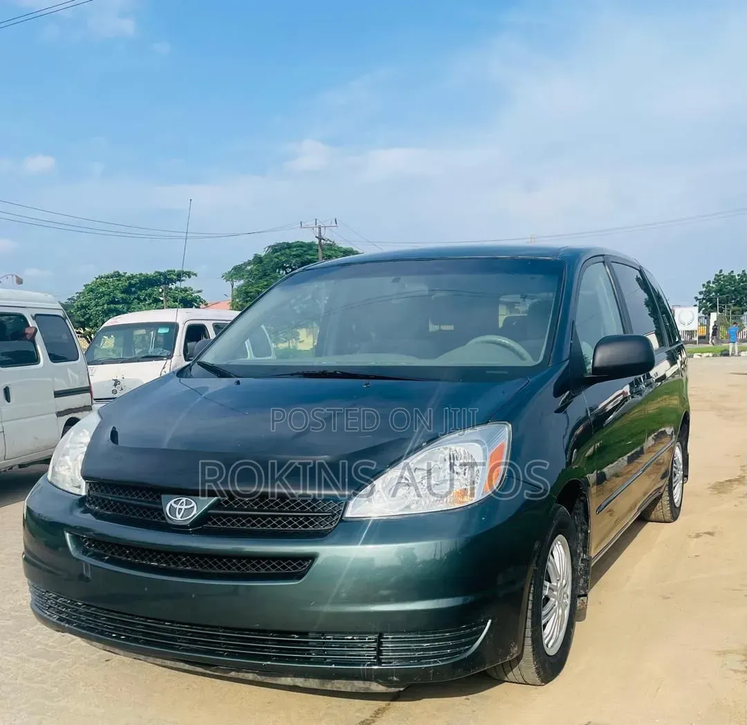 Toyota Sienna LE 4WD 2007 Green