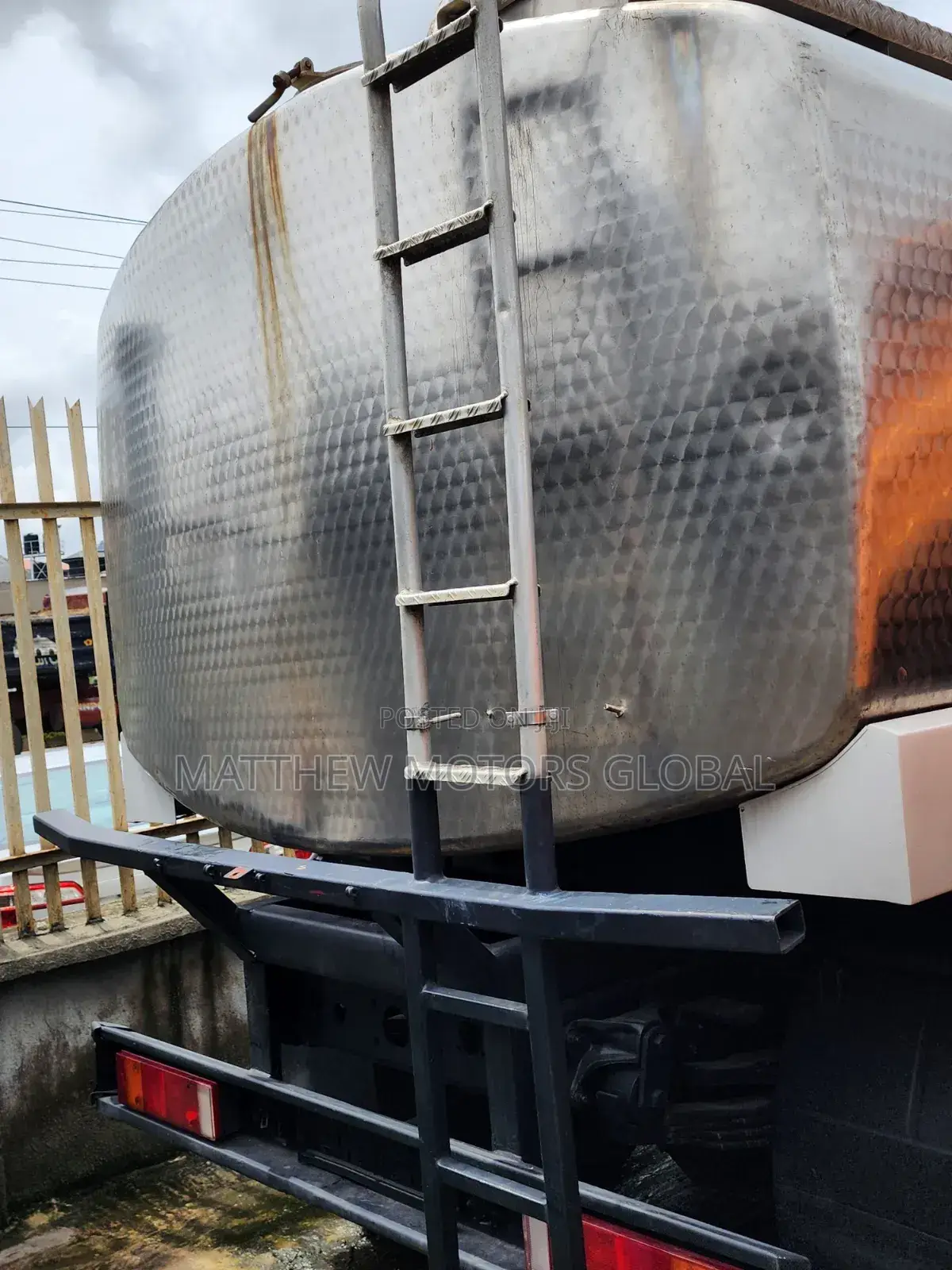 Foreign Used Mercedes Benz 1420 Water Tanker