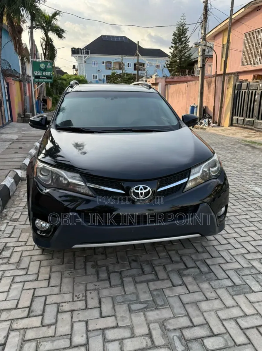 Toyota RAV4 2015 Black