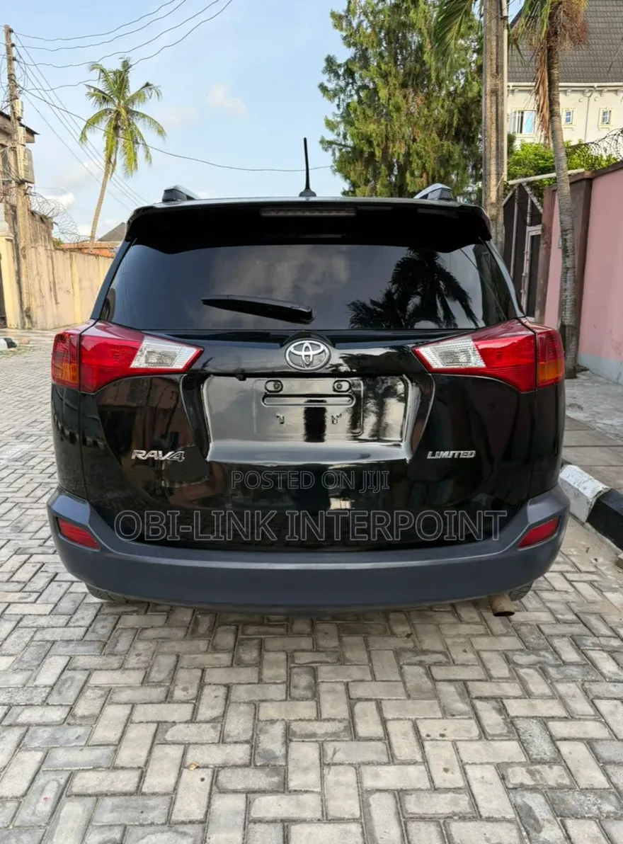 Toyota RAV4 2015 Black
