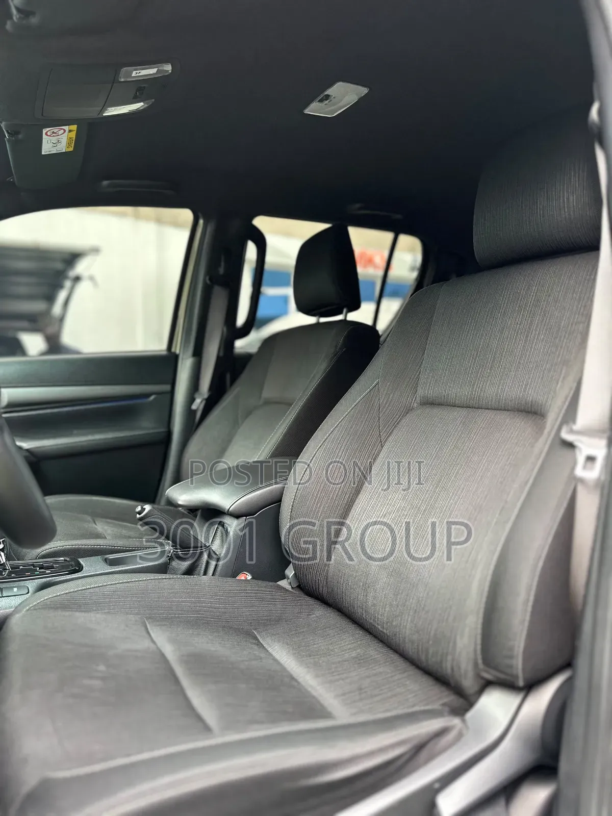 Toyota Hilux 2023 Green