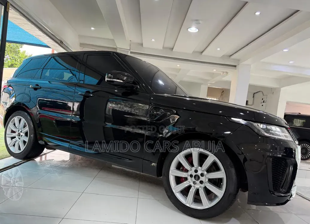 Land Rover Range Rover Sport SE 2019 Black