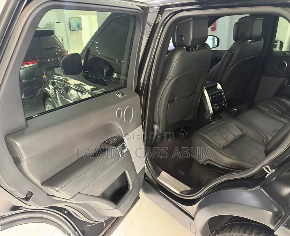 Land Rover Range Rover Sport SE 2019 Black