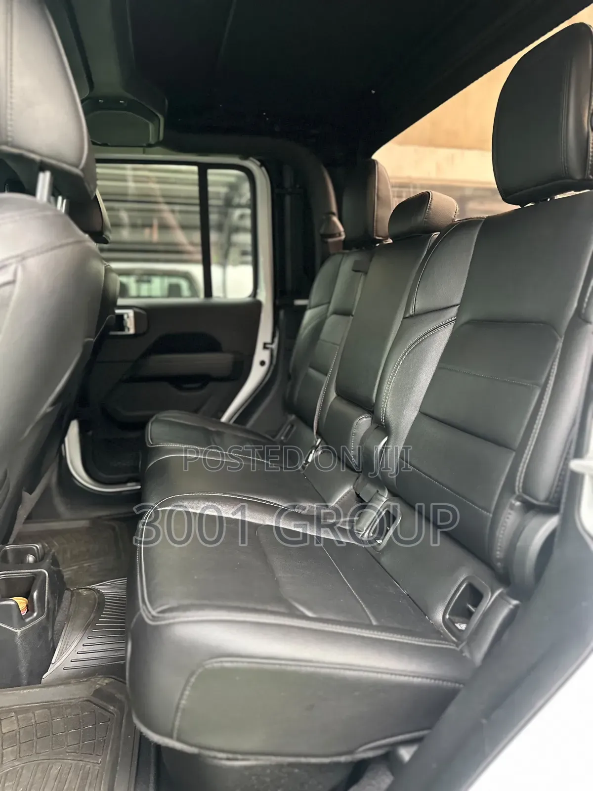 Jeep Wrangler 2022 White