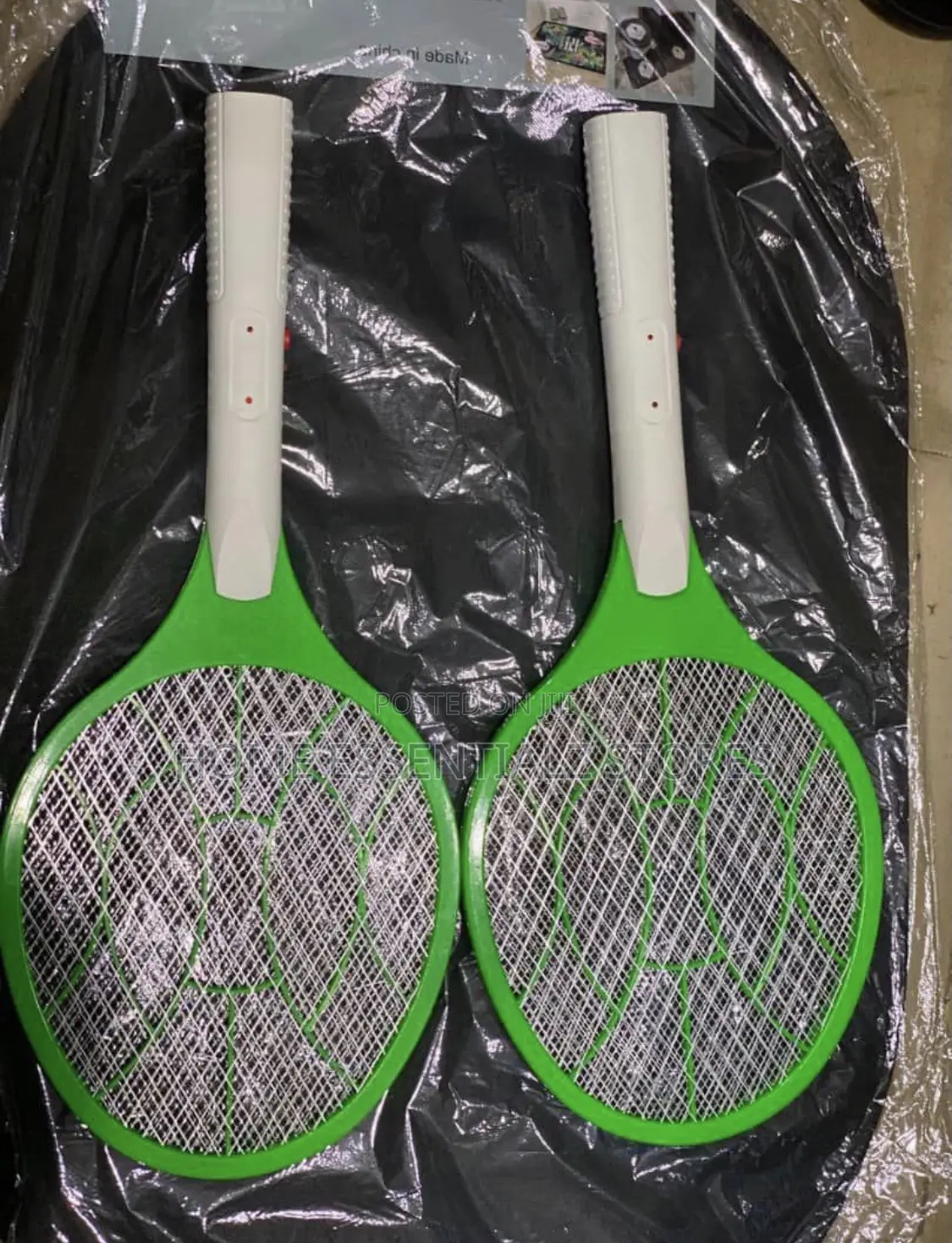 Rechargeable Mosquito Swatter 3000v With Charging Base Fb-880