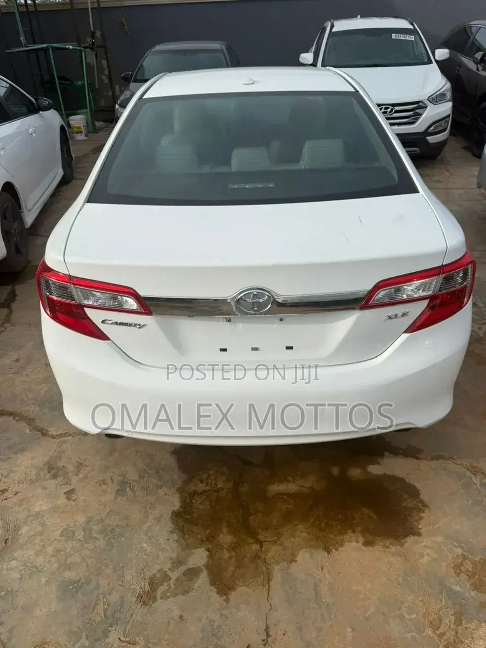 Toyota Camry XLE 4dr Sedan (3.5L 6cyl 6A) 2014 White