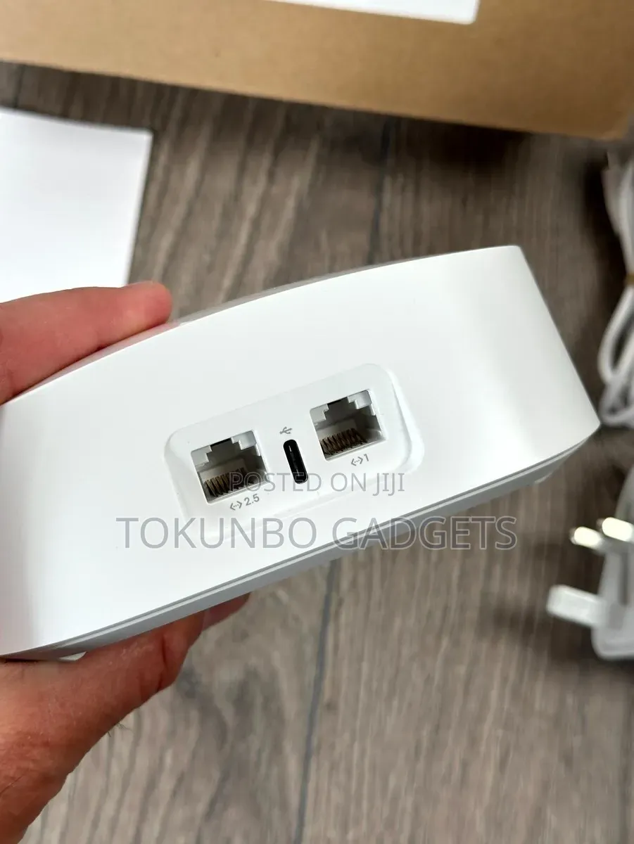 Eero Pro 6e 2.5gps Tri-Band Wi-Fi 6e Mesh Router (2000ft Coverage)