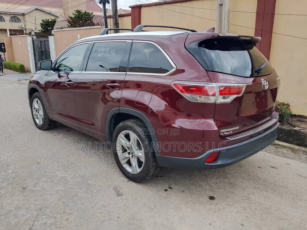 Toyota Highlander Limited Platinum 4dr SUV (3.5L 6cyl 6A) 2014 Burgundy