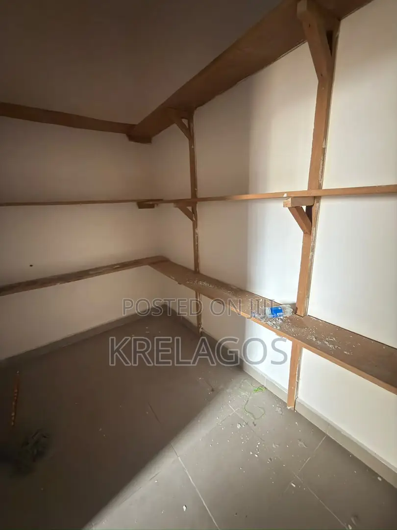 2bdrm Apartment in Ikate for rent