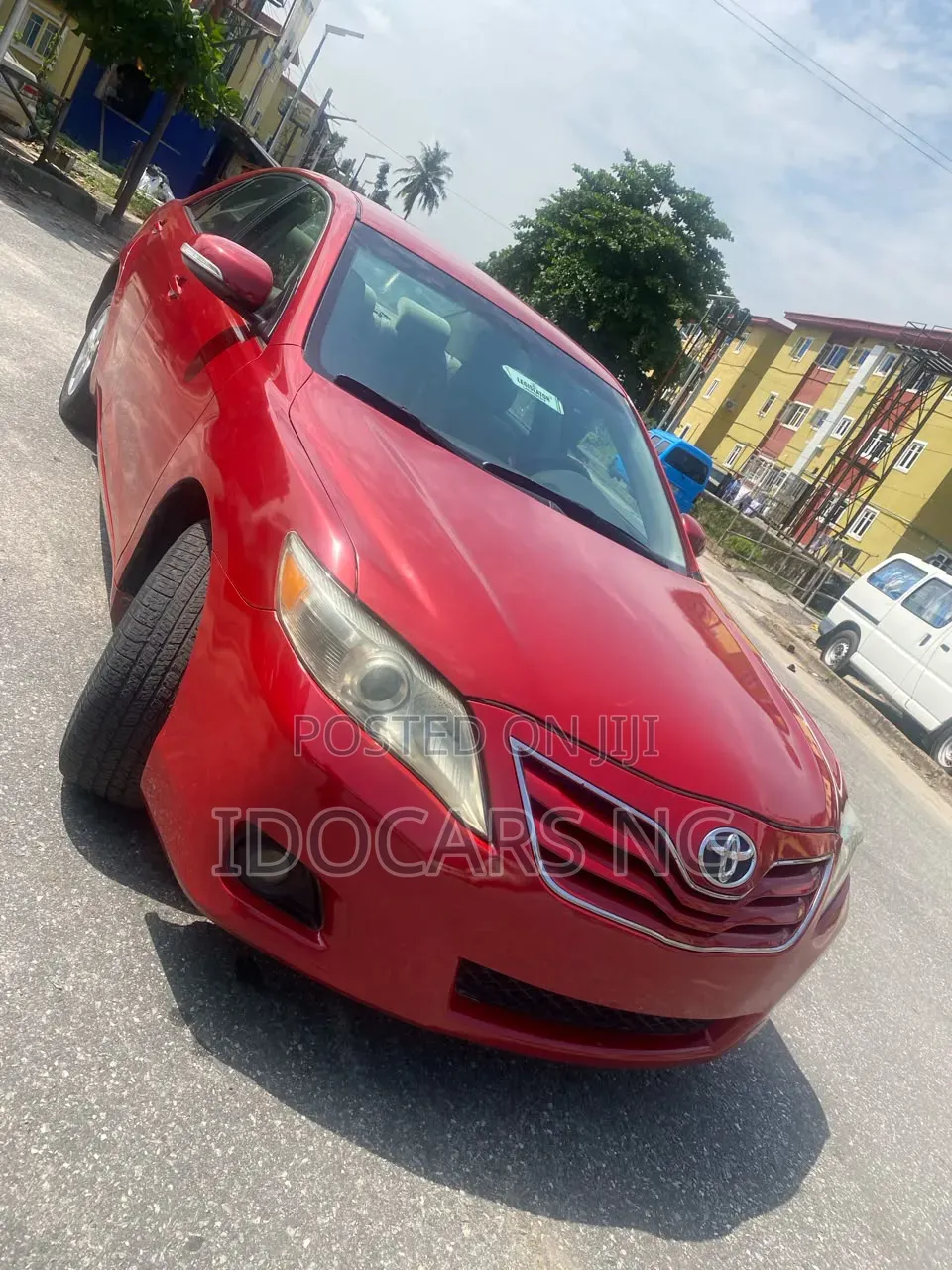 Toyota Camry LE 4dr Sedan (2.5L 4cyl 6AM) 2010 Red