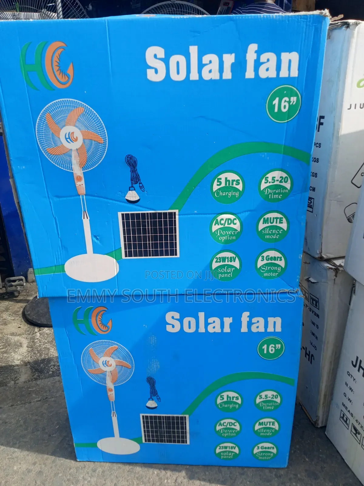 16" Solar Rechargeable Fan With Panel