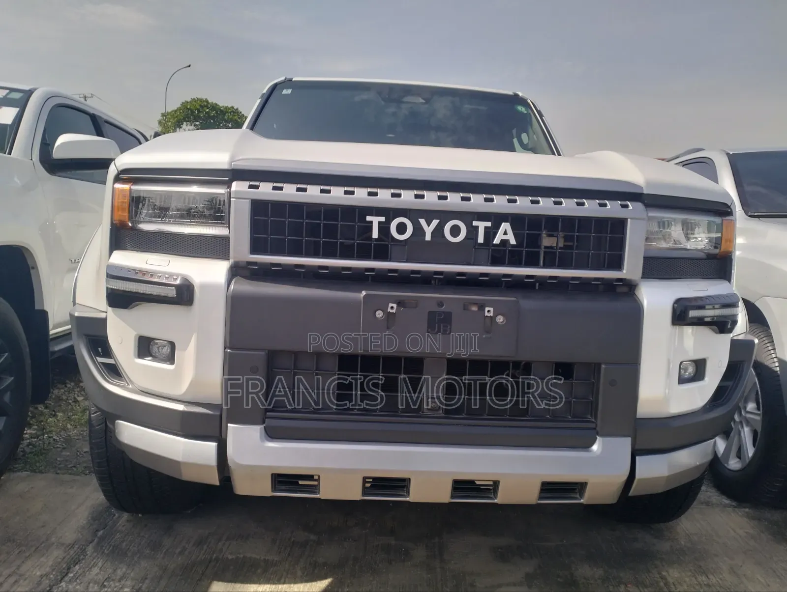 Toyota Land Cruiser 2025 White