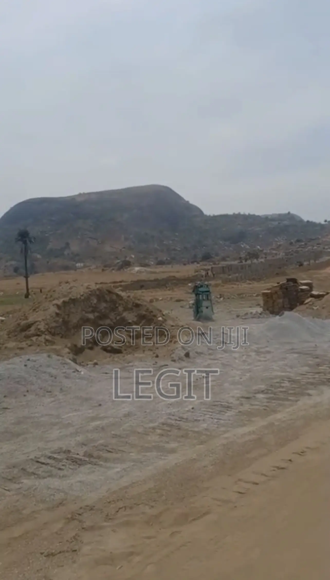 75 Hectares ( C of O) 270m Per Hectare