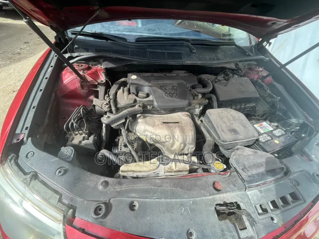Toyota Camry L 4dr Sedan (2.5L 4cyl 6A) 2013 Red