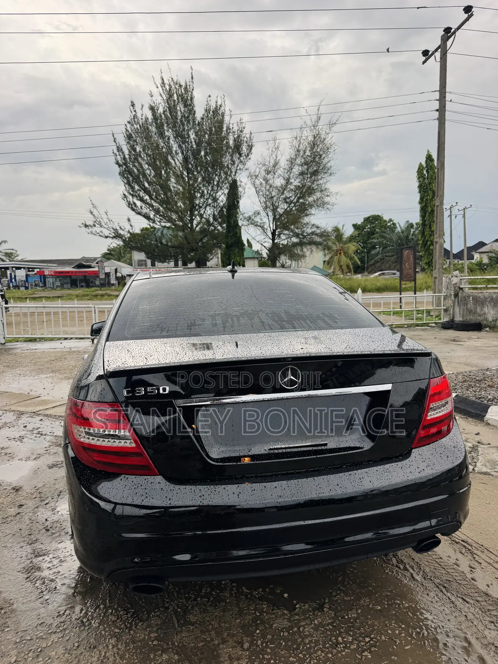 Mercedes-Benz C300 2010 Black