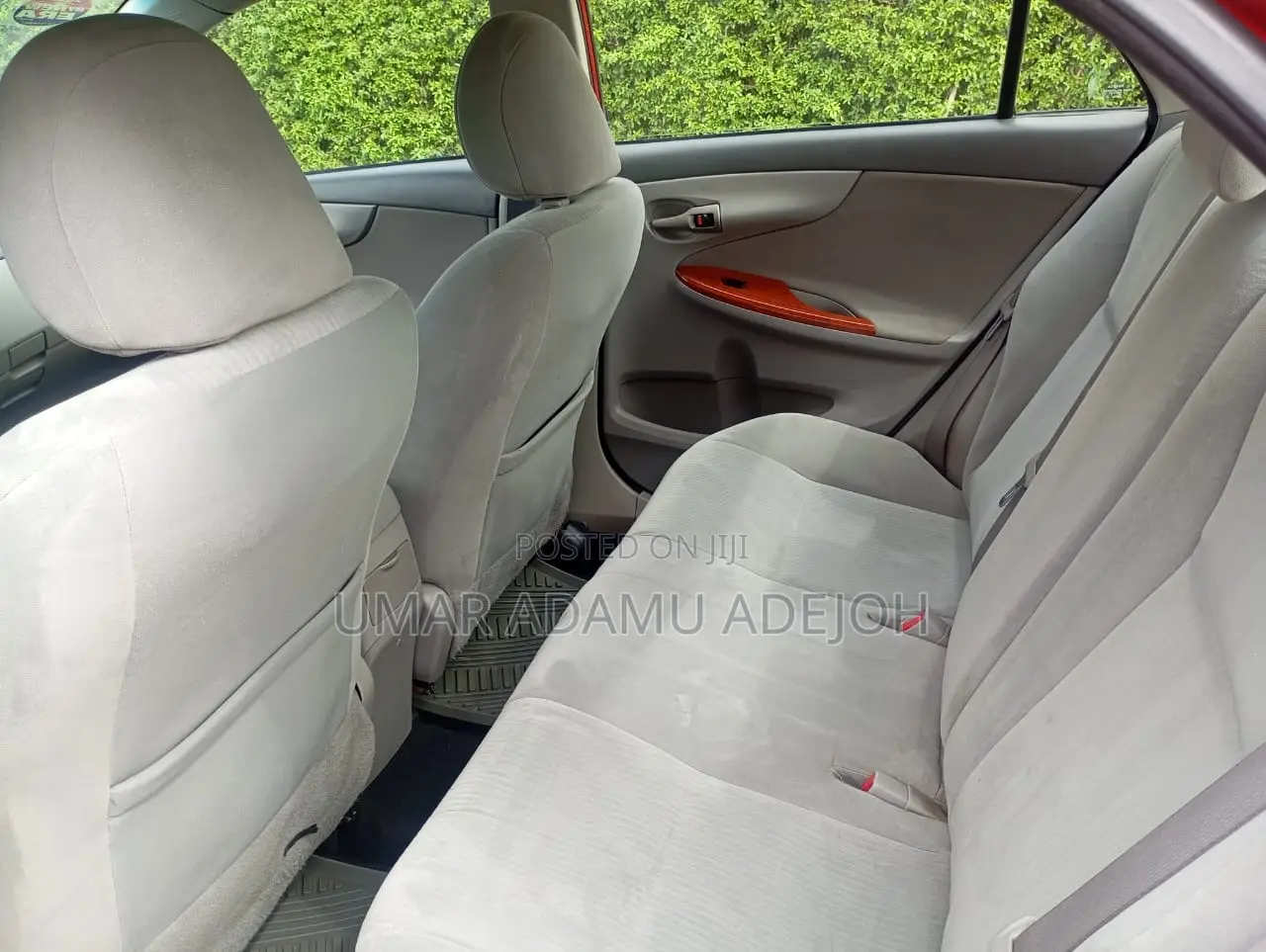 Toyota Corolla 2011 Red