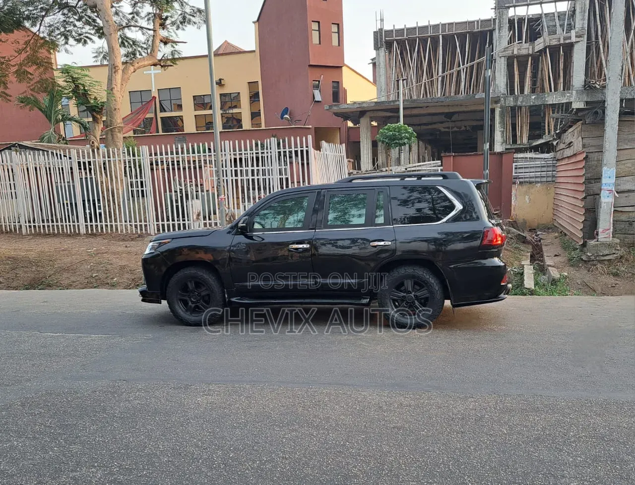 Lexus LX 570 AWD 2013 Black