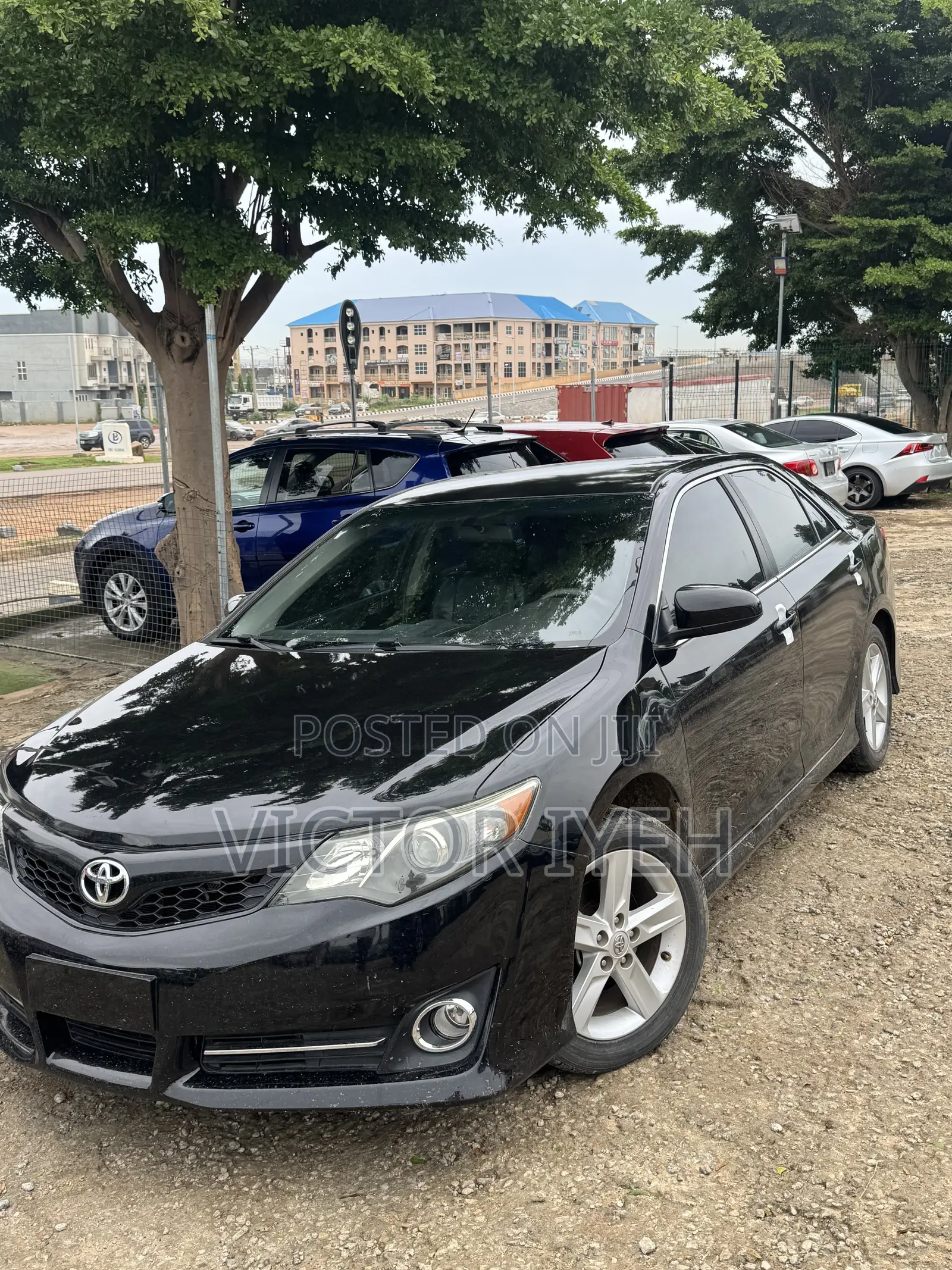 Toyota Camry L 4dr Sedan (2.5L 4cyl 6A) 2013 Black