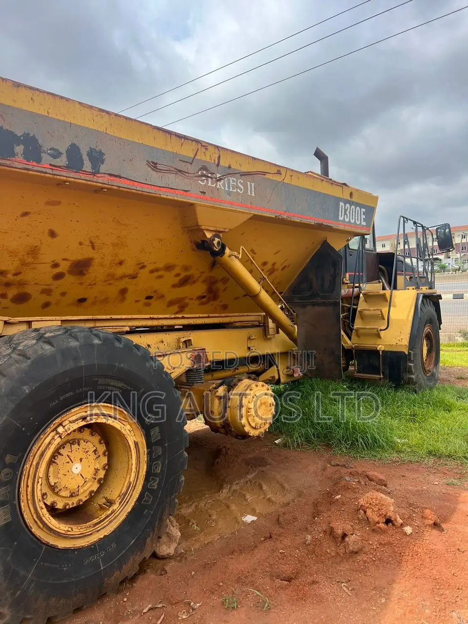 Cat D300e Dumper
