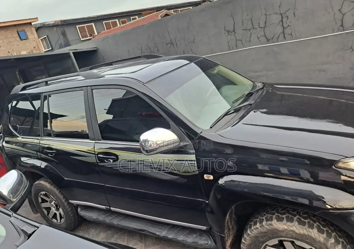 Toyota Land Cruiser Prado 2008 Black