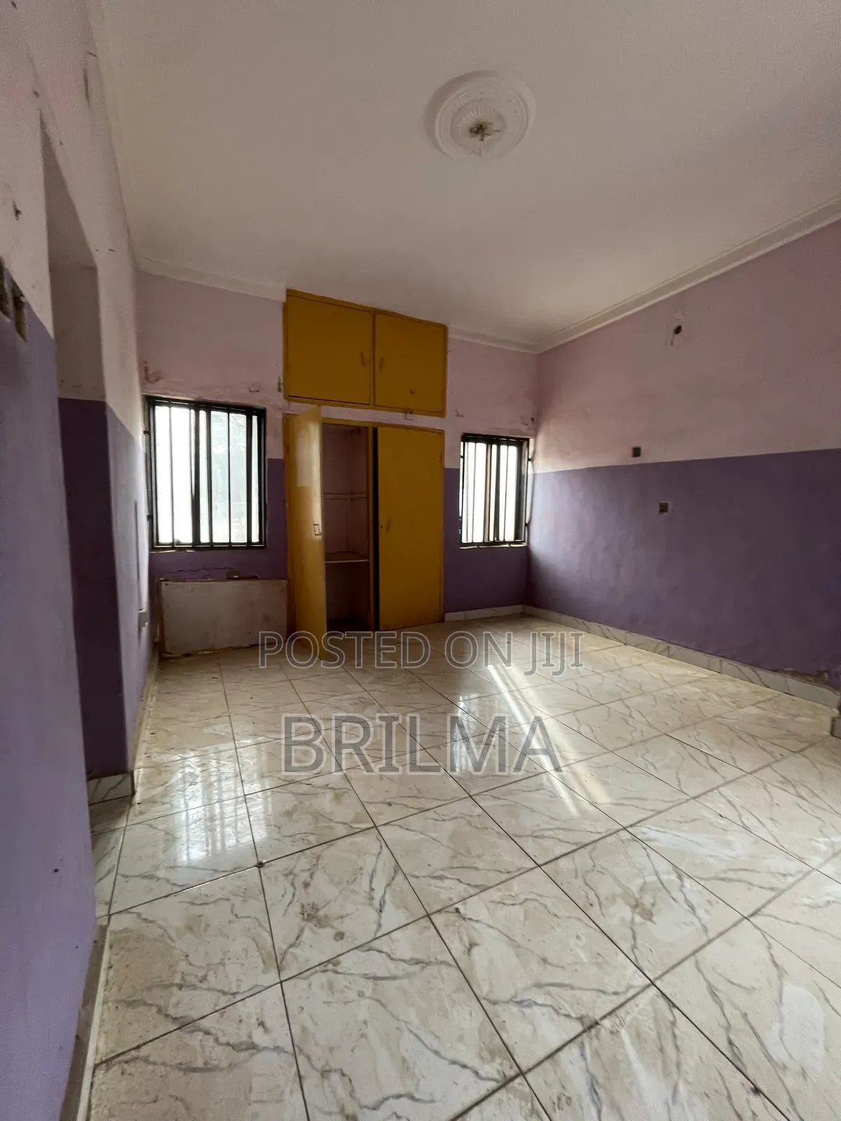 3bdrm Block of Flats in Zone 3 Wuse for sale