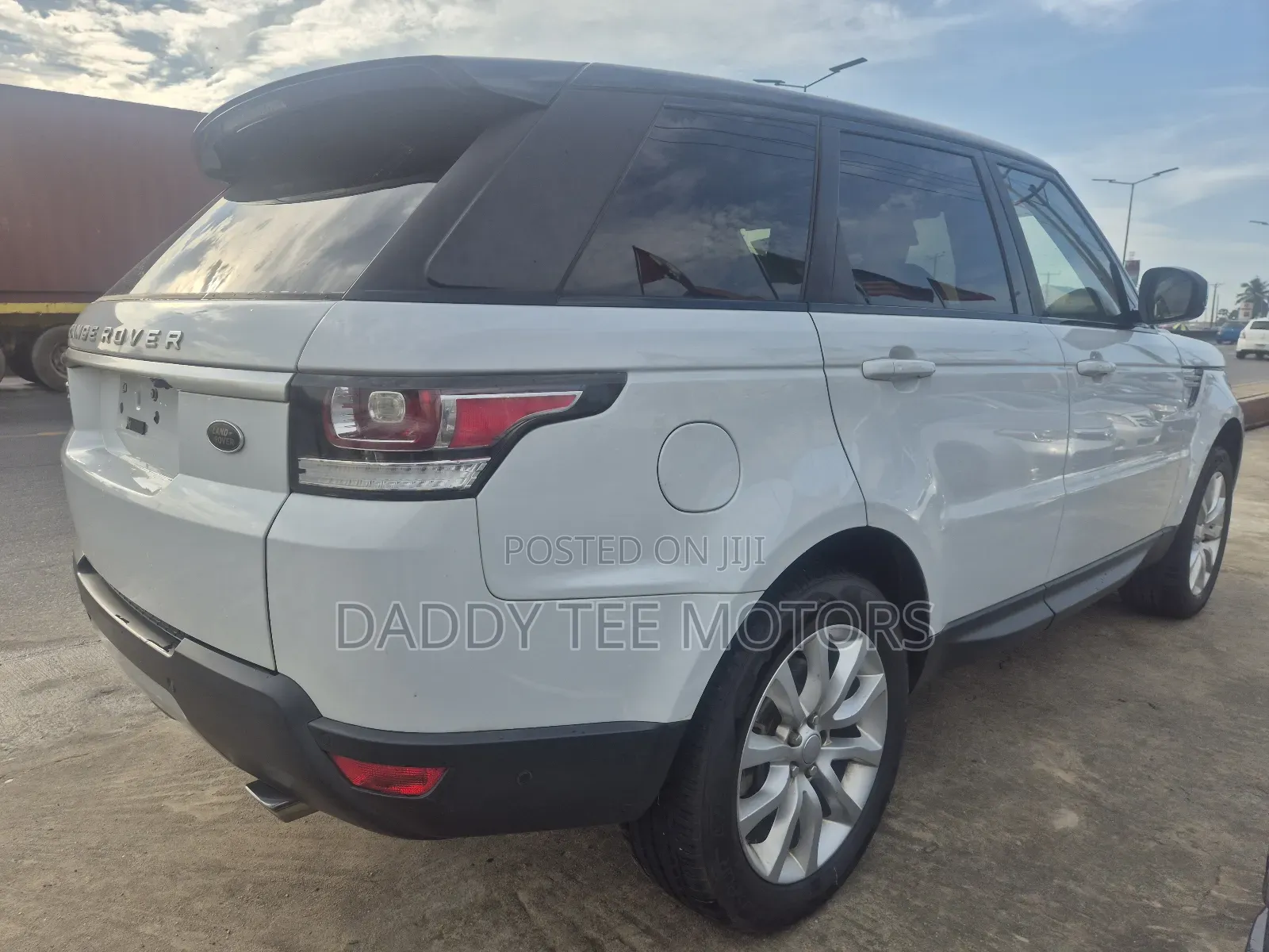 Land Rover Range Rover Sport HSE 4x4 (3.0L 6cyl 8A) 2016 White
