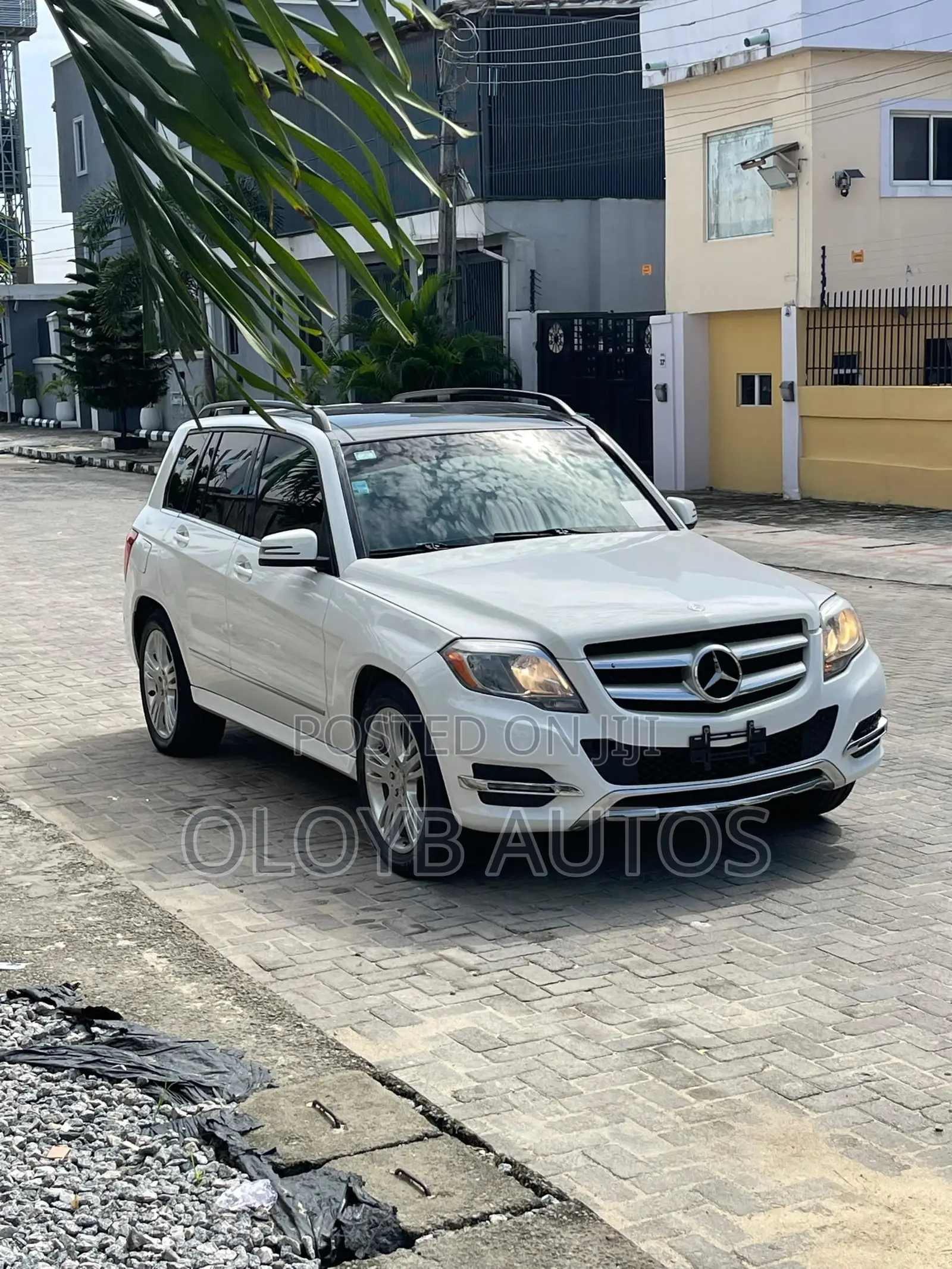 Mercedes-Benz GLK-Class 350 4MATIC 2013 White