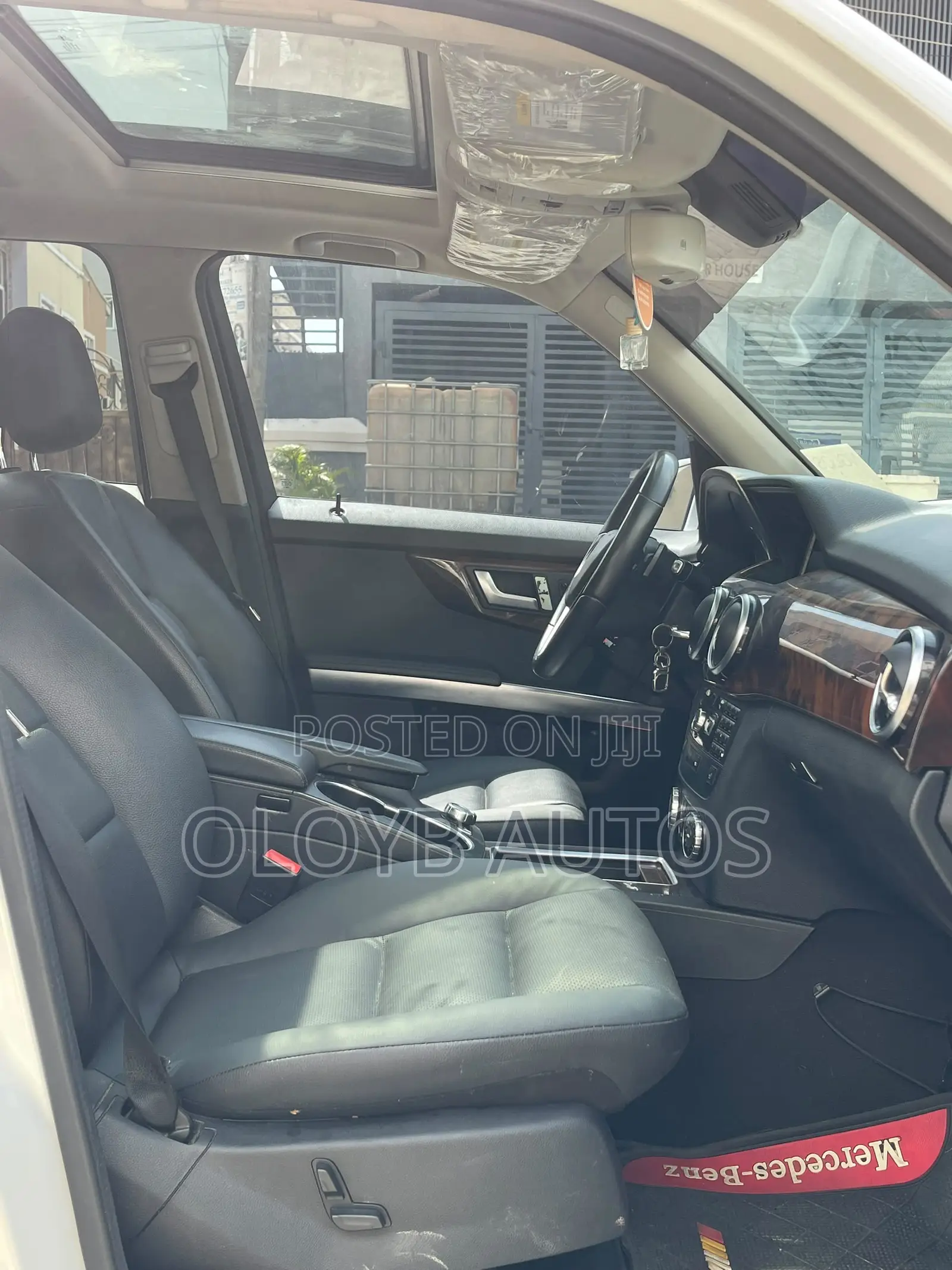 Mercedes-Benz GLK-Class 350 4MATIC 2013 White