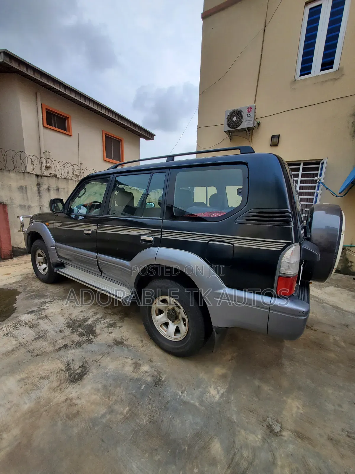 Toyota Land Cruiser Prado 2001 Black