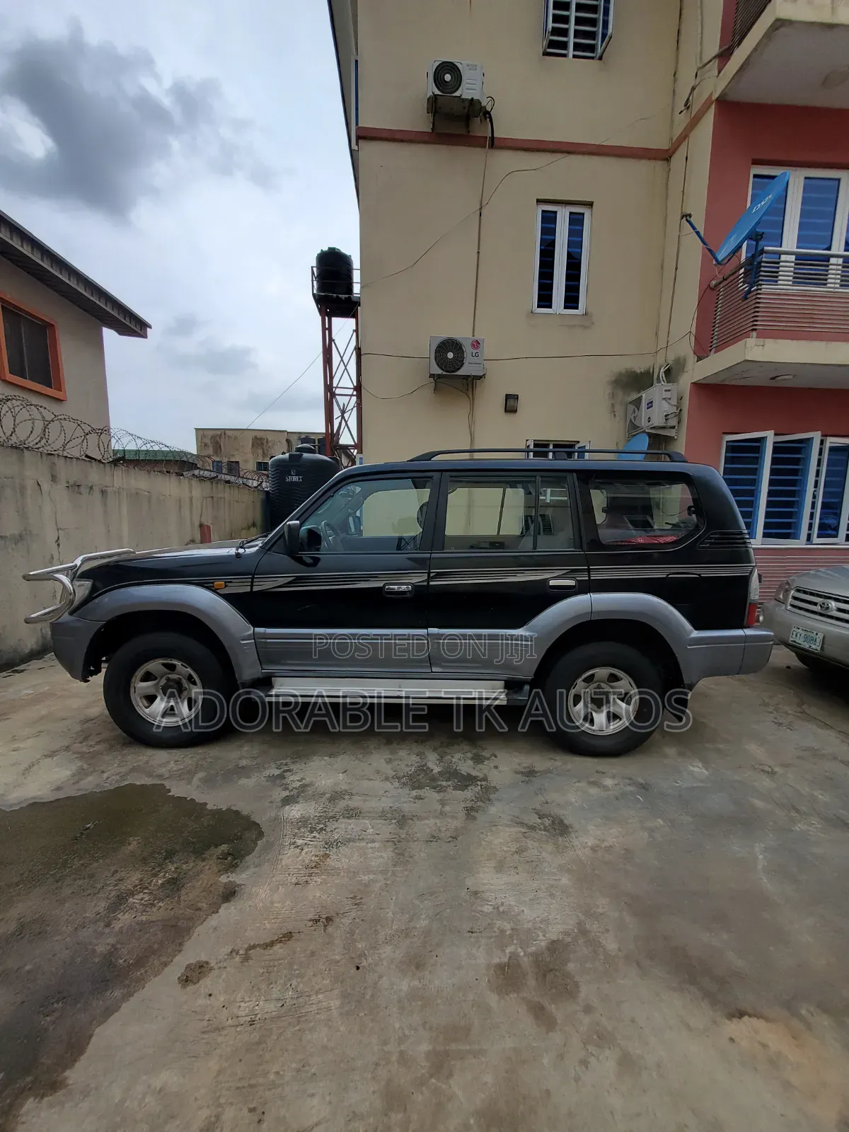 Toyota Land Cruiser Prado 2001 Black