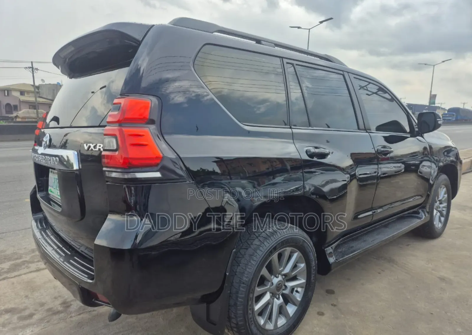 Toyota Land Cruiser Prado 4.0 Petrol GX-R 2013 Black