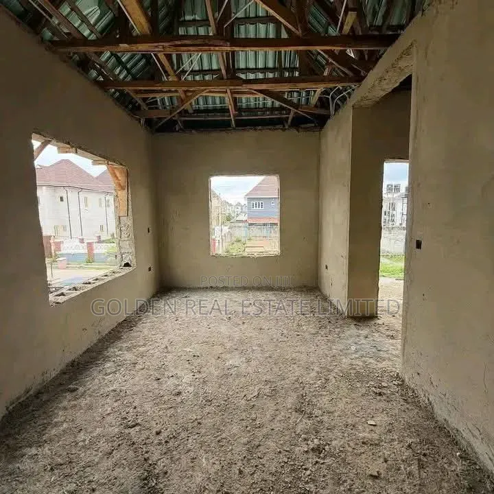 3bdrm Duplex in Kubwa for sale
