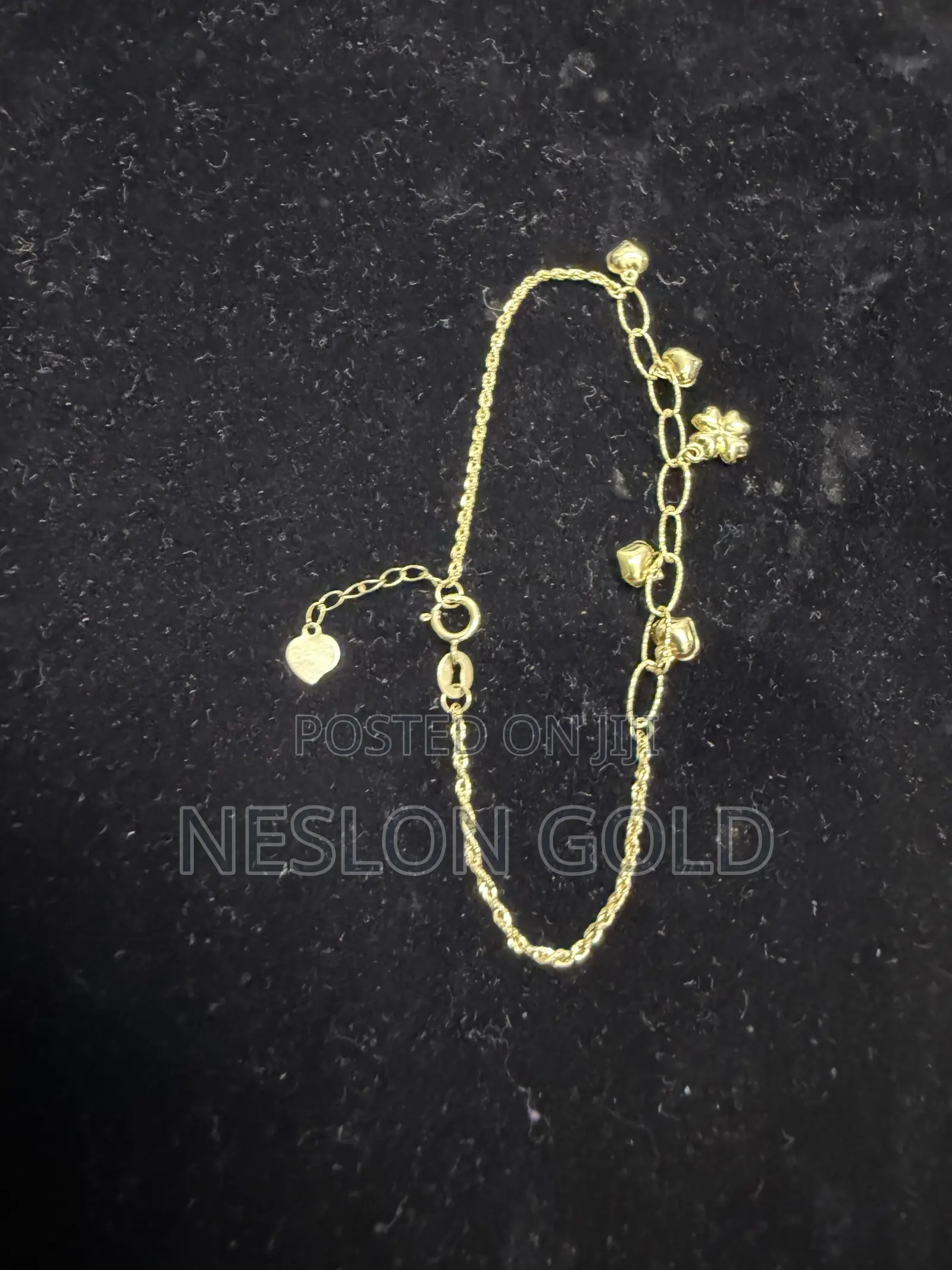 Italy 750 Tested 18karat Gold Bracelet With Danglers