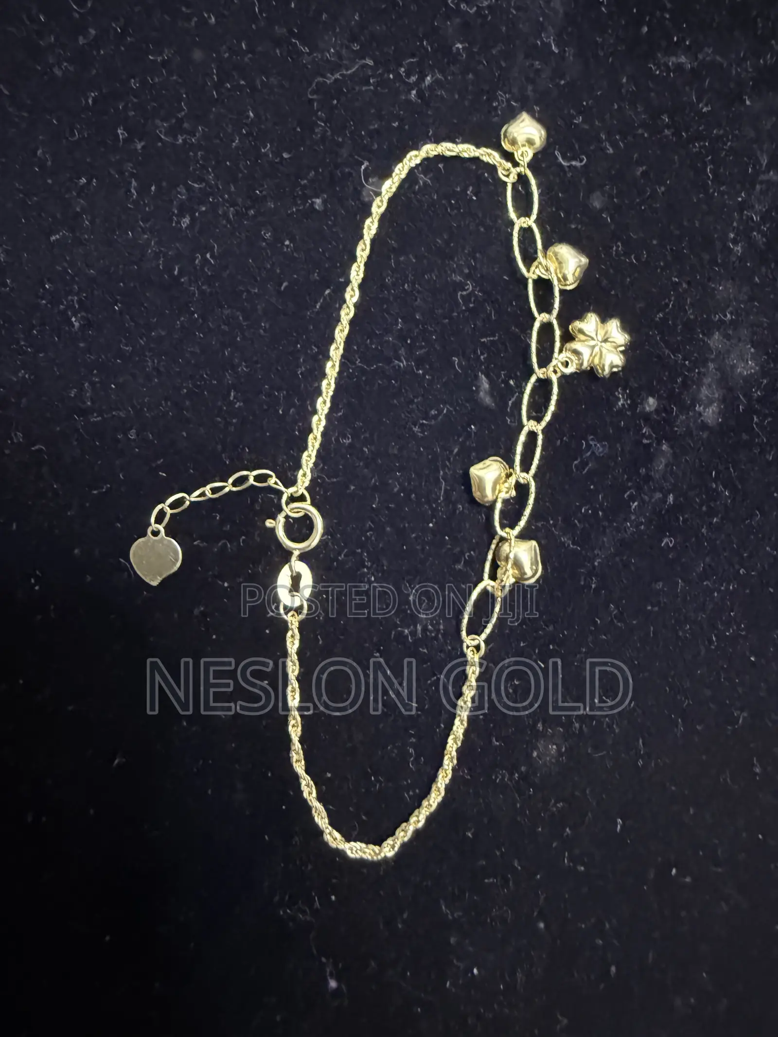 Italy 750 Tested 18karat Gold Bracelet With Danglers