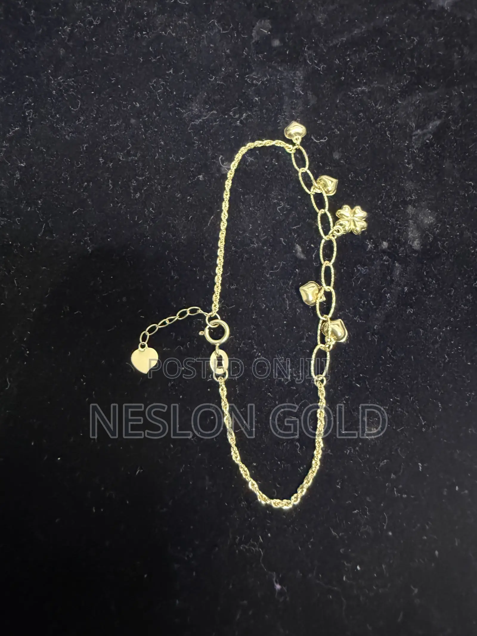 Italy 750 Tested 18karat Gold Bracelet With Danglers
