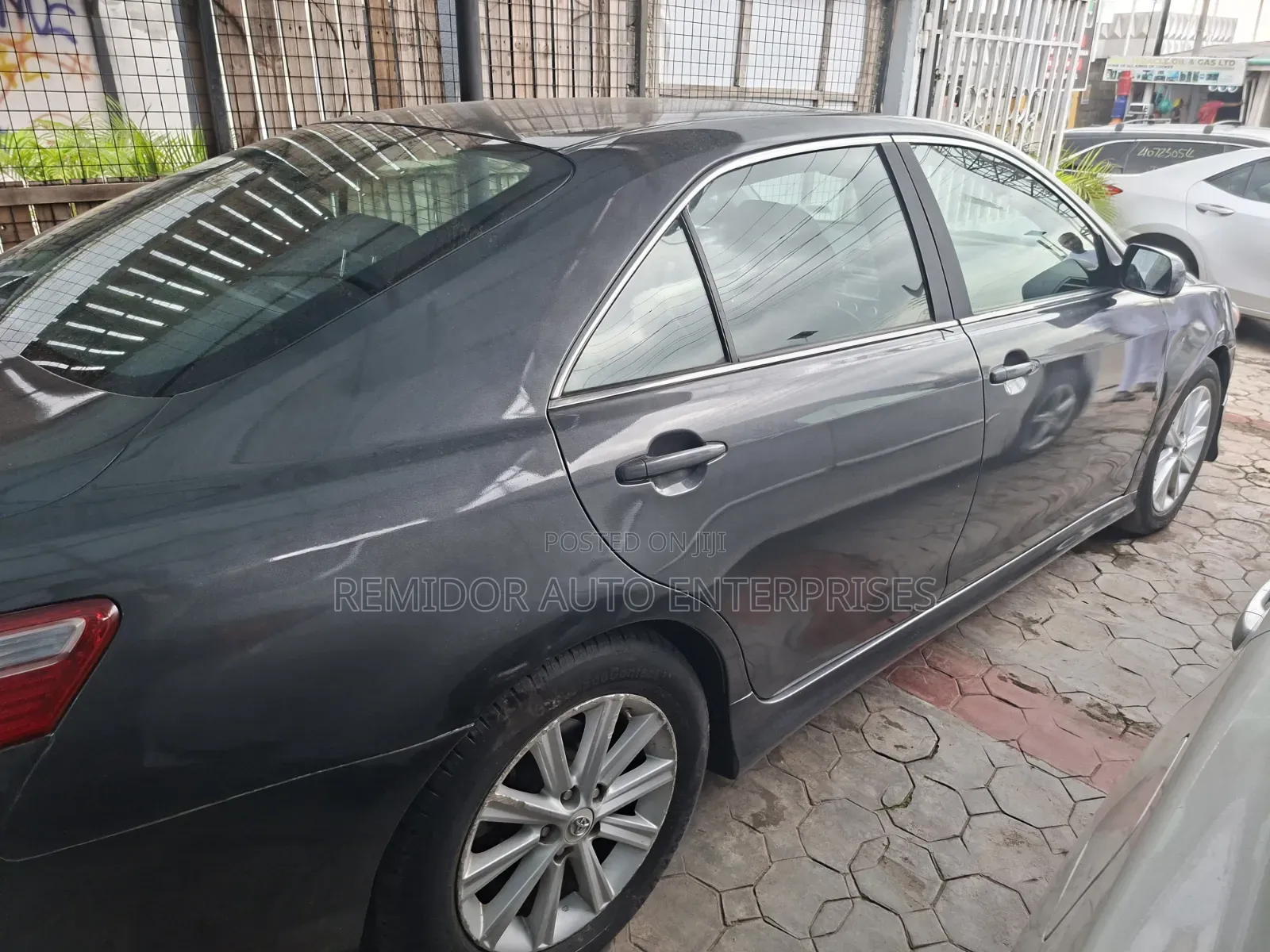 Toyota Camry LE 4dr Sedan (2.4L 4cyl 5A) 2007 Gray