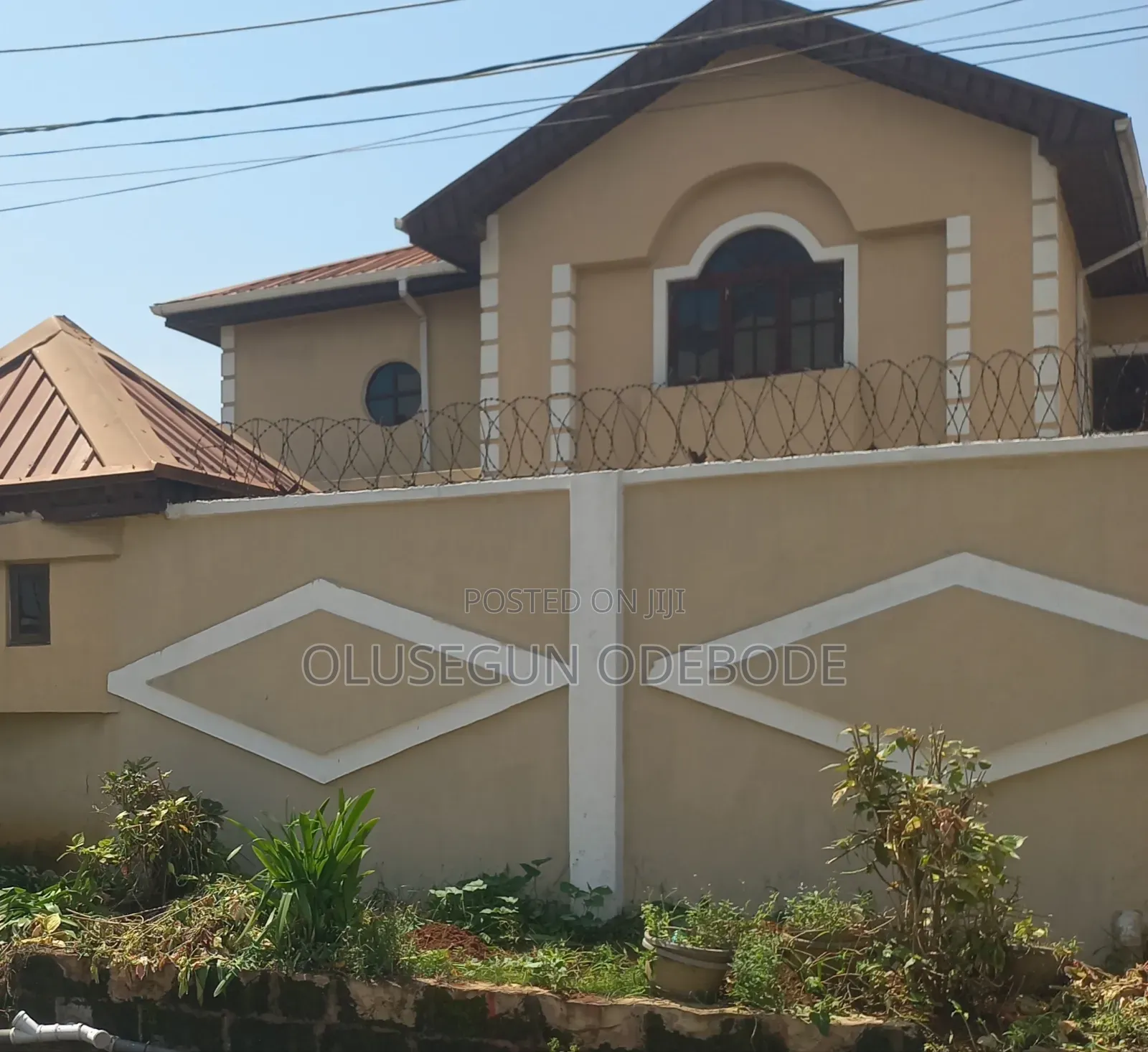 5bdrm Duplex in Omole Phase 2 for rent