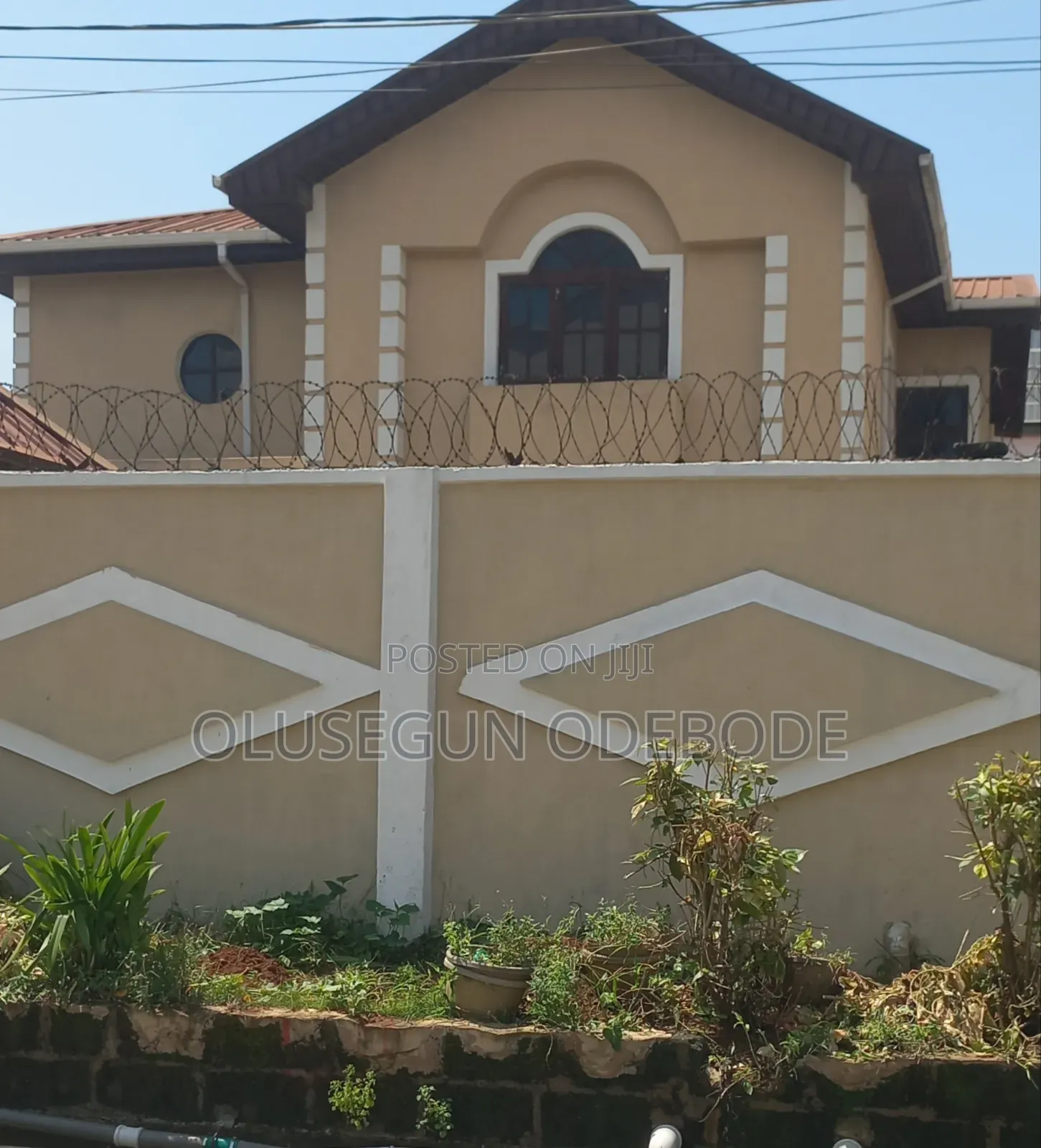 5bdrm Duplex in Omole Phase 2 for rent